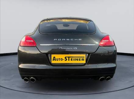 Porsche - Panamera