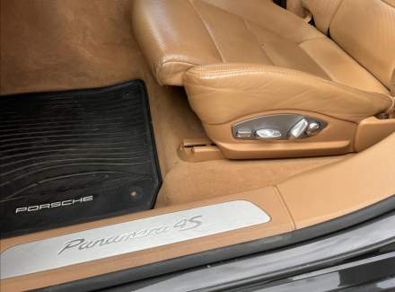 Porsche - Panamera