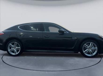 Porsche - Panamera