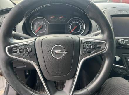 Opel - Insignia