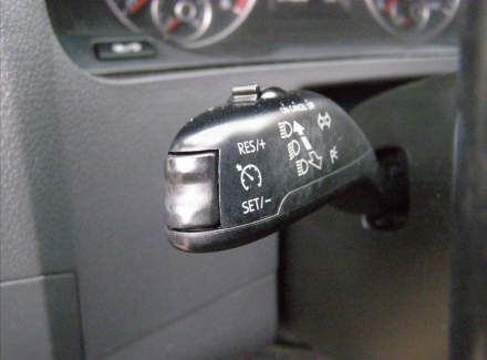 Volkswagen - Caravelle