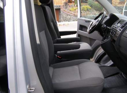 Volkswagen - Caravelle