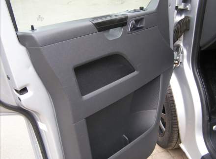 Volkswagen - Caravelle