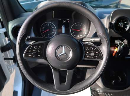 Mercedes-Benz - Sprinter