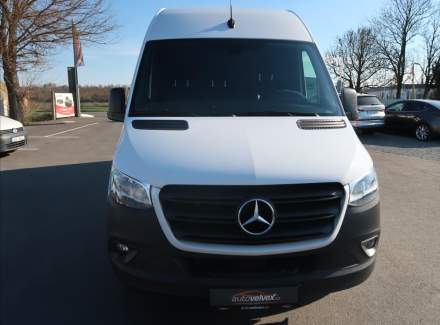 Mercedes-Benz - Sprinter