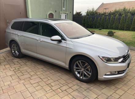 Volkswagen - Passat