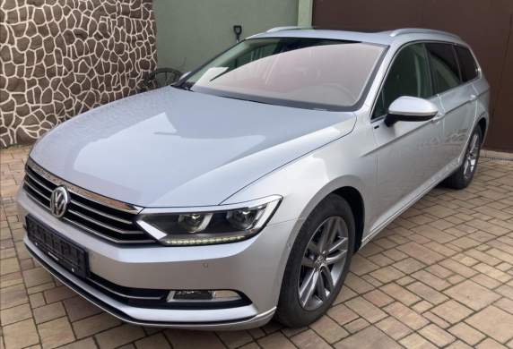 Volkswagen - Passat