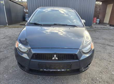 Mitsubishi - Colt
