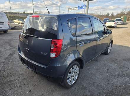 Mitsubishi - Colt