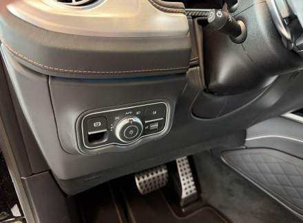 Mercedes-Benz - G-class