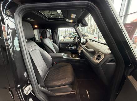 Mercedes-Benz - G-class