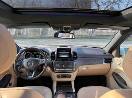 Mercedes-Benz - GLE