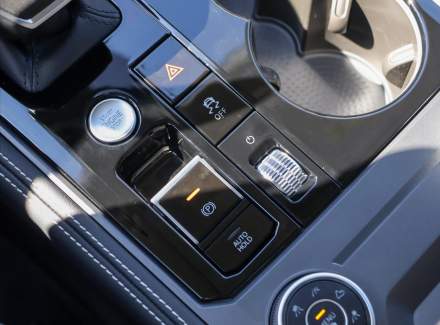 Volkswagen - Touareg