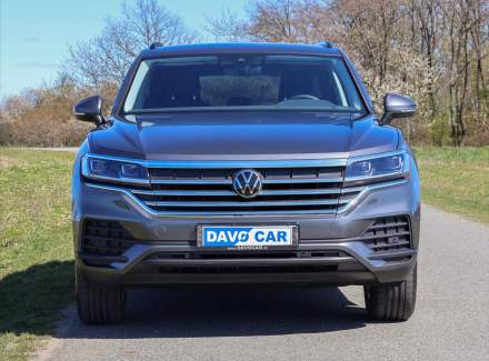 Volkswagen - Touareg