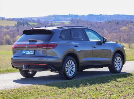 Volkswagen - Touareg