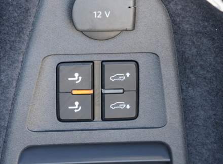 Volkswagen - Touareg