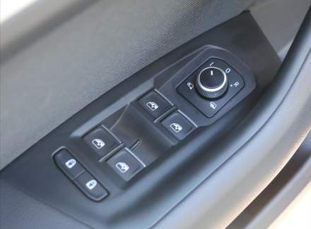 Volkswagen - Touareg