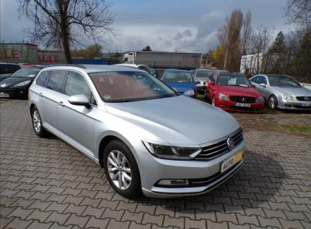 Volkswagen - Passat