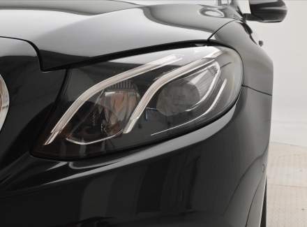 Mercedes-Benz - E-class