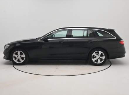 Mercedes-Benz - E-class
