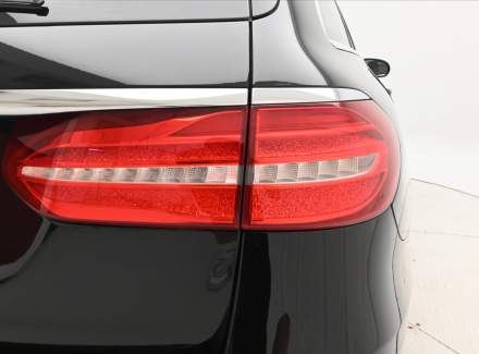 Mercedes-Benz - E-class