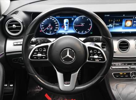 Mercedes-Benz - E-class