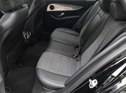 Mercedes-Benz - E-class