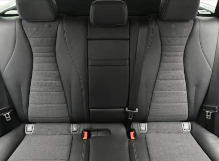 Mercedes-Benz - E-class