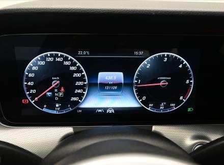 Mercedes-Benz - E-class