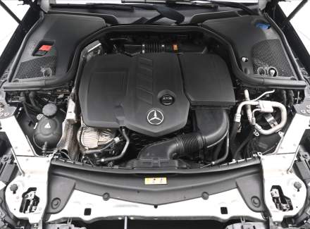 Mercedes-Benz - E-class