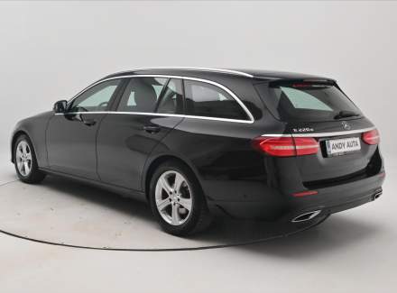 Mercedes-Benz - E-class
