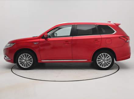 Mitsubishi - Outlander