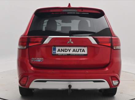 Mitsubishi - Outlander