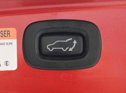 Mitsubishi - Outlander