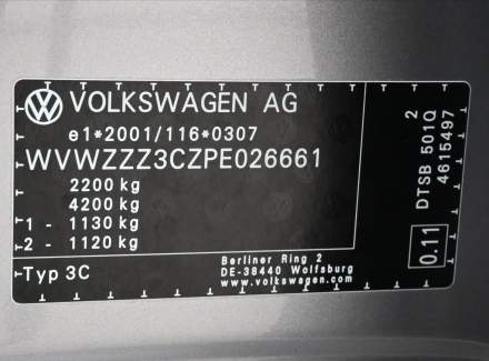 Volkswagen - Passat