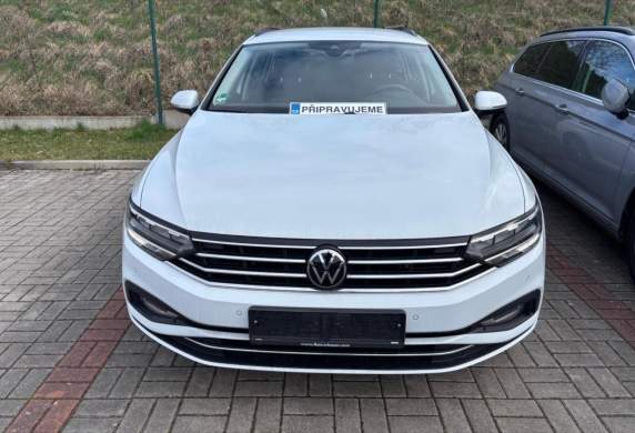 Volkswagen - Passat