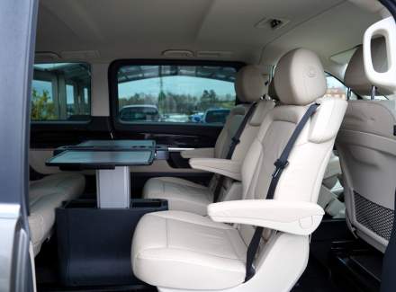 Mercedes-Benz - V-class