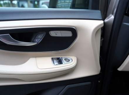 Mercedes-Benz - V-class