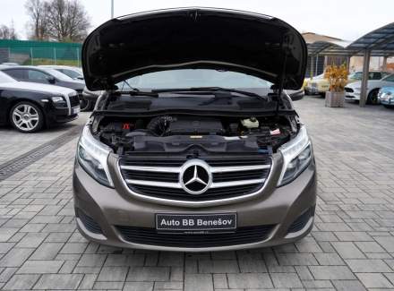 Mercedes-Benz - V-class