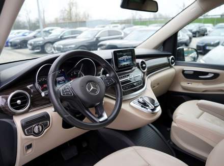 Mercedes-Benz - V-class