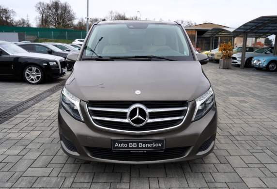 Mercedes-Benz - V-class