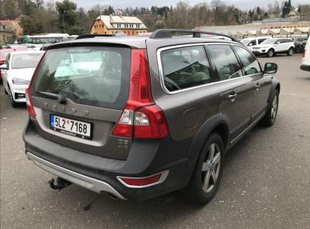 Volvo - XC70