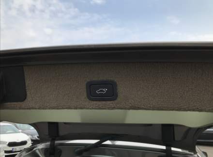Volvo - XC70