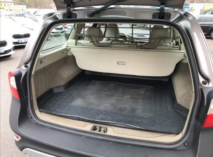 Volvo - XC70