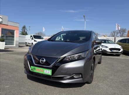 Nissan - Leaf