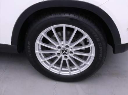 Mercedes-Benz - GLA