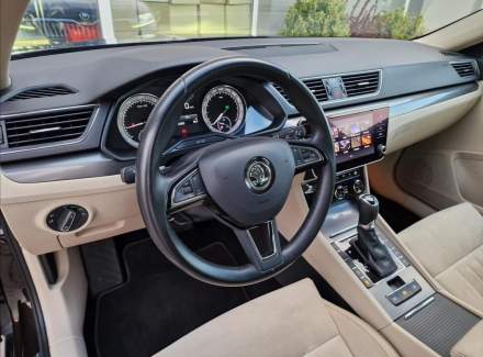 Škoda - Superb