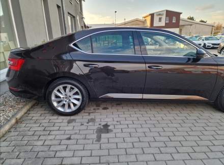 Škoda - Superb