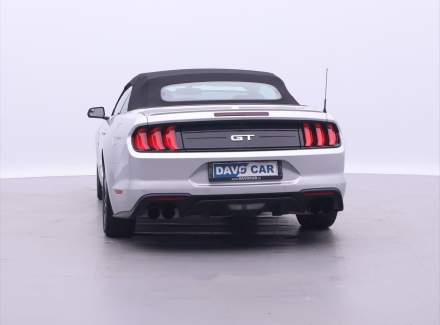 Ford - Mustang