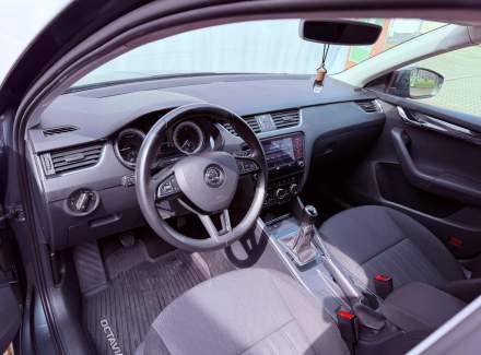 Škoda - Octavia